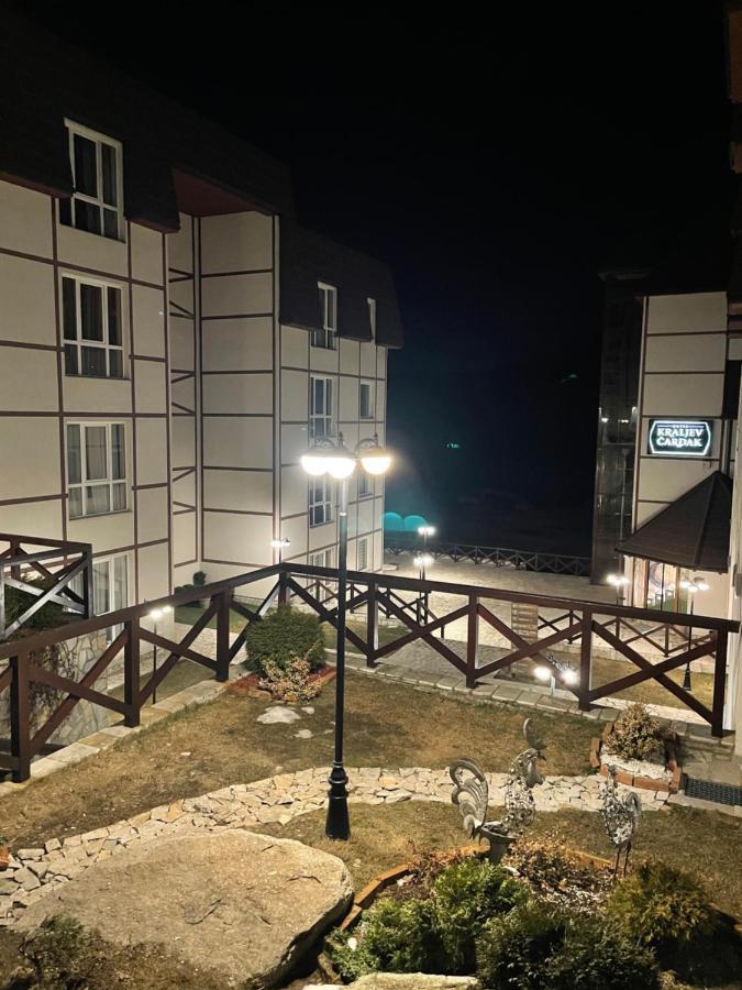 Kopaonik Apartmani U Kraljevim Cardacima , Car 27 I 6-13 エクステリア 写真